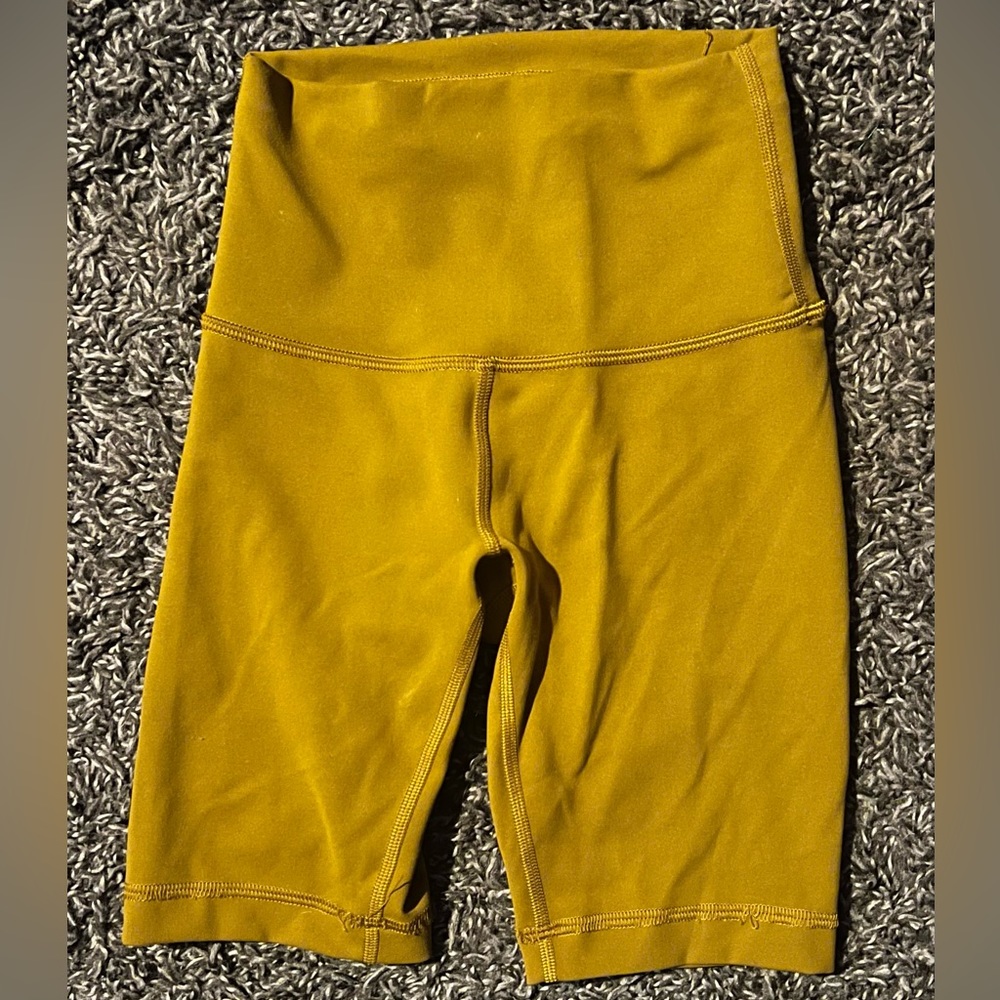 Lululemon Wunder Train High Rise Biker Shorts